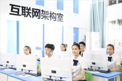為什么學(xué)互聯(lián)網(wǎng)新技術(shù)，要來新華？
